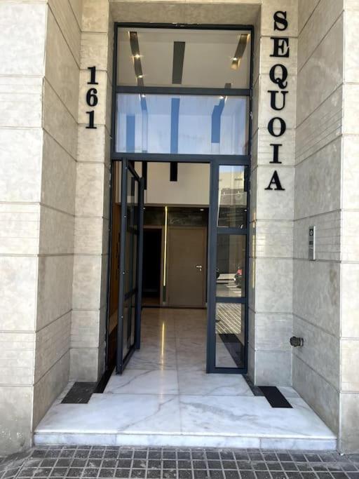 Best Location, 2 Minute To Beach Casa Blanca Exterior foto